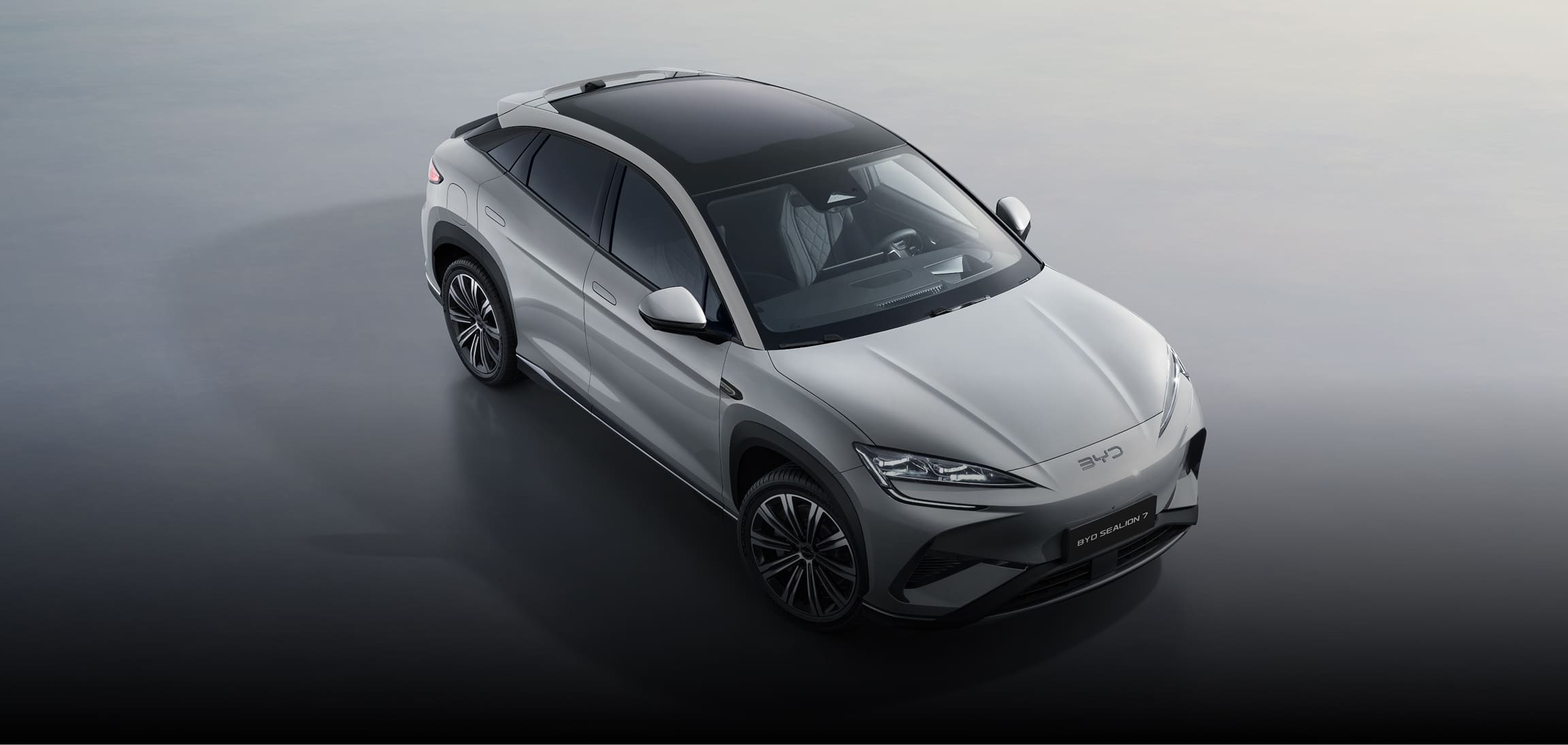 BYD 씨라이언 7 외관